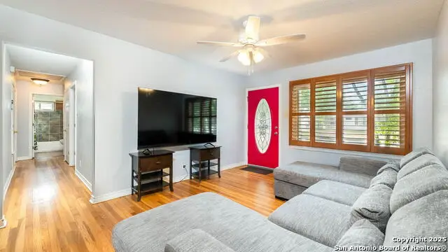 359 Pilgrim, San Antonio, TX 78213 - Image #3