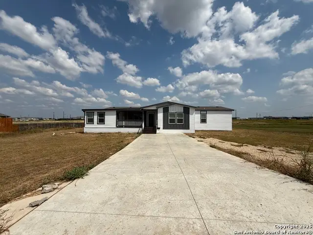 211 Bianca, Del Valle, TX 78617 - Image #1