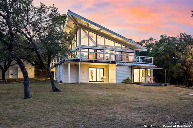 4250 Tanglewood Trl, Spring Branch, TX 78070 - #1