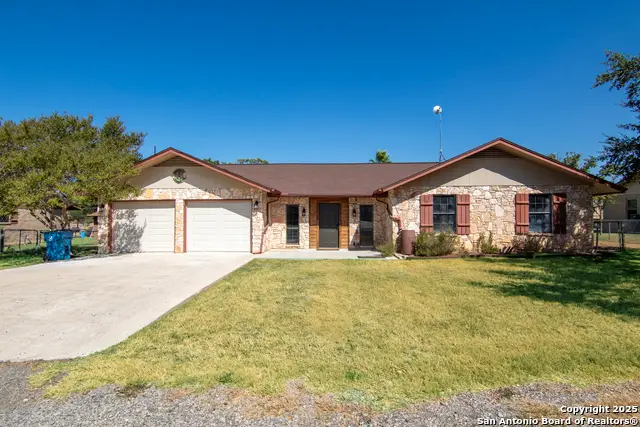 909 Voges, Poth, TX 78147 - Image #3