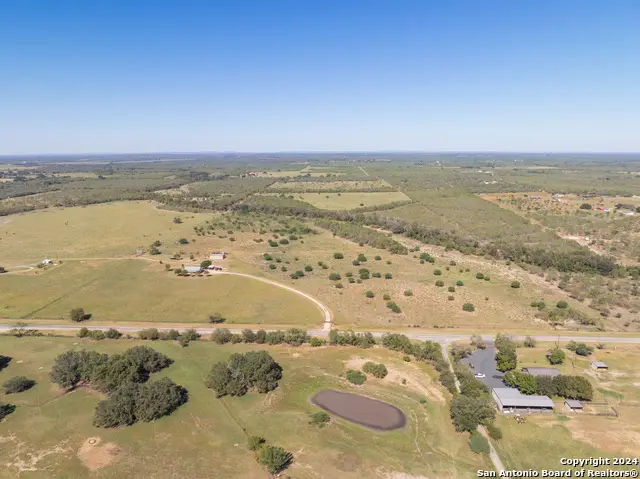 130 +/- ACRES Fm-2200, Yancey, TX 78886 - Image #3