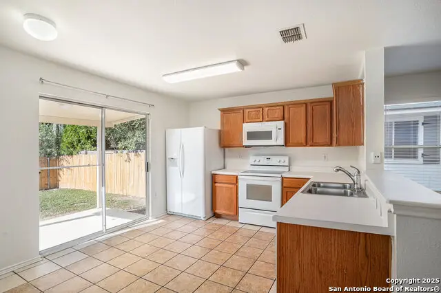 6611 Walnut Valley, San Antonio, TX 78242 - Image #3