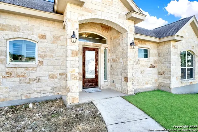 113 Ridgecrest, Floresville, TX 78114 - #2