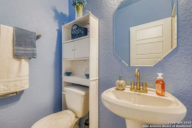 9224 Grand Western, Converse, TX 78109 - Image #3