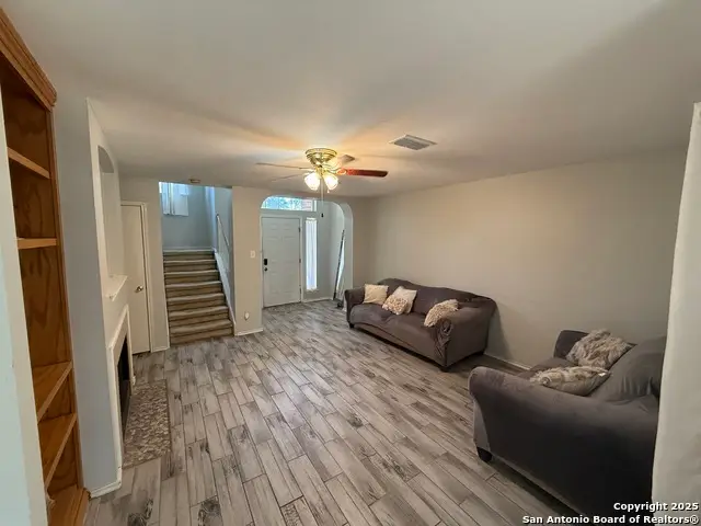 10739 Bobcat Rise, San Antonio, TX 78251 - Image #3