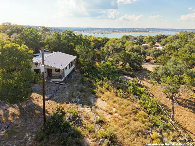 617 Canyon Edge, Canyon Lake, TX 78133 - Image #3