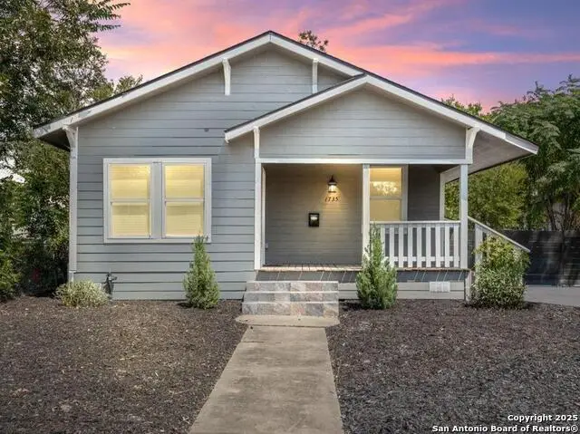 1735 Center, San Antonio, TX 78202 - Image #1