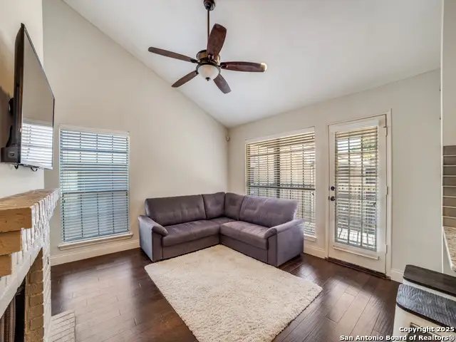 8655 Datapoint #802, San Antonio, TX 78229 - Image #1