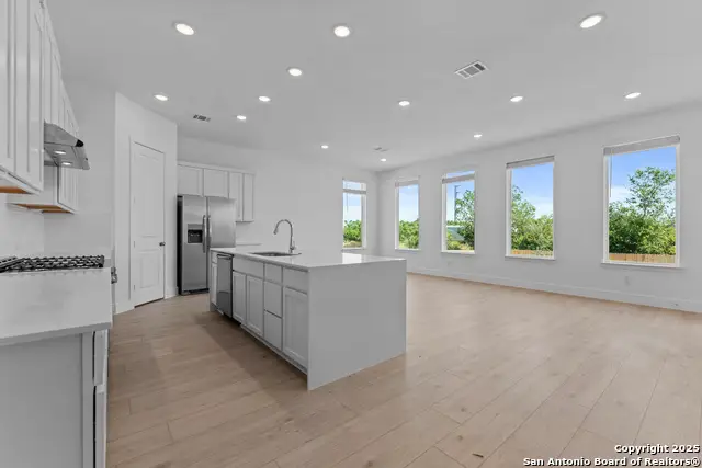 5540 Paschal Park, New Braunfels, TX 78132 - Image #2