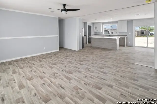 5161 #2 County Road 302, Floresville, TX 78114 - Image #3