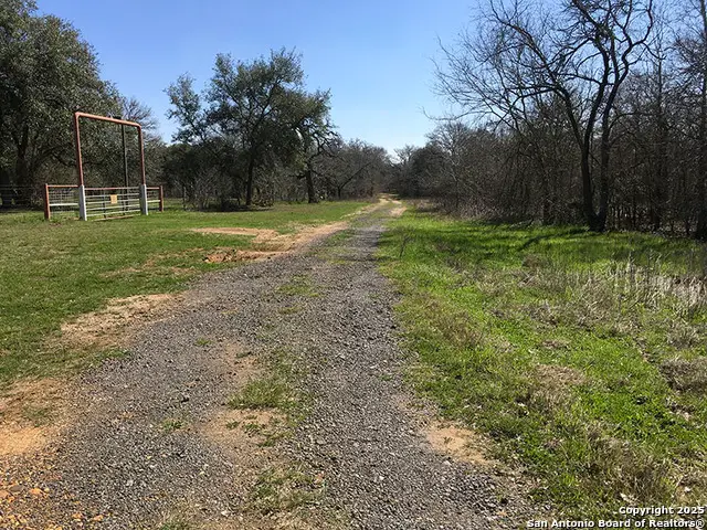 606 County Road 222, Nixon, TX 78140 - Image #2