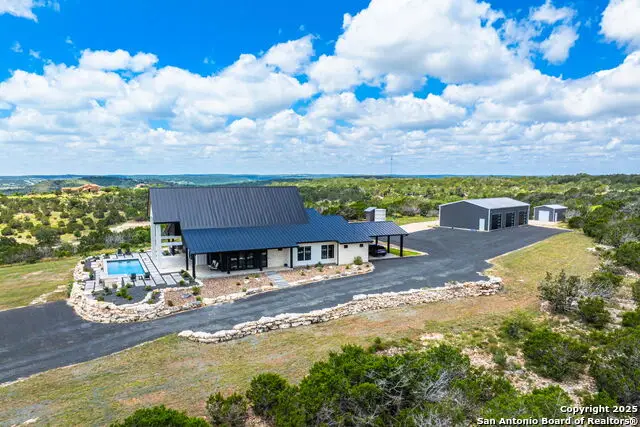 120 Lost Valley Lane, Center Point, TX 78010 - Image #3