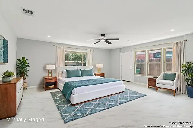 131 Shadywood Ln, San Antonio, TX 78230 - Image #1