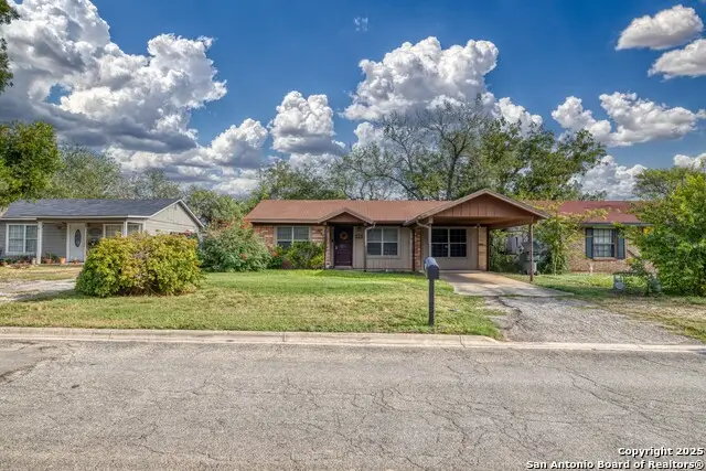 313 Bohme, Uvalde, TX 78801 - Image #2