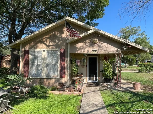 601 Berlin Street, Castroville, TX 78009 - Image #1