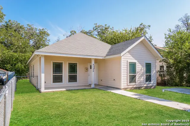 2135 Crockett, San Antonio, TX 78202 - Image #1
