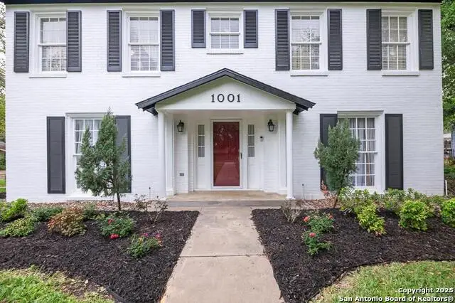 1001 N Adams St., Beeville, TX 78102 - Image #1