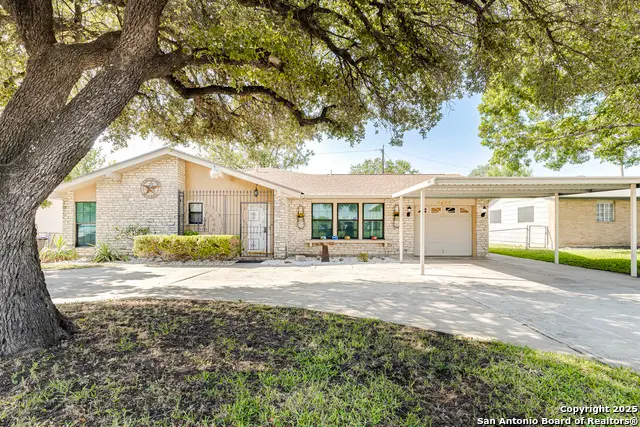 4254 Clear Spring Dr, San Antonio, TX 78217 - Image #2