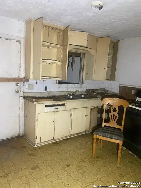 112 Bargas, San Antonio, TX 78210 - Image #2