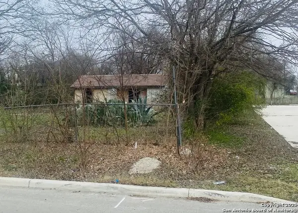 205 Nitta, San Antonio, TX 78203