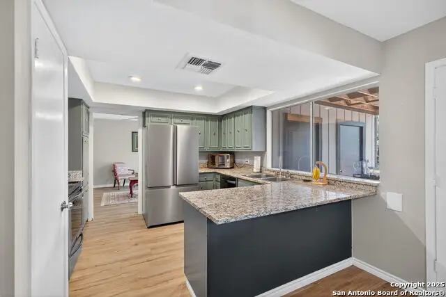 3803 Barrington #15D, San Antonio, TX 78217 - Image #2