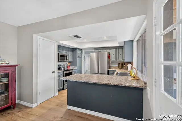 3803 Barrington #15D, San Antonio, TX 78217 - Image #3