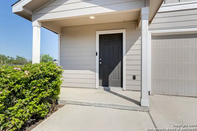 751 Ambush Ridge, San Antonio, TX 78220 - Image #3