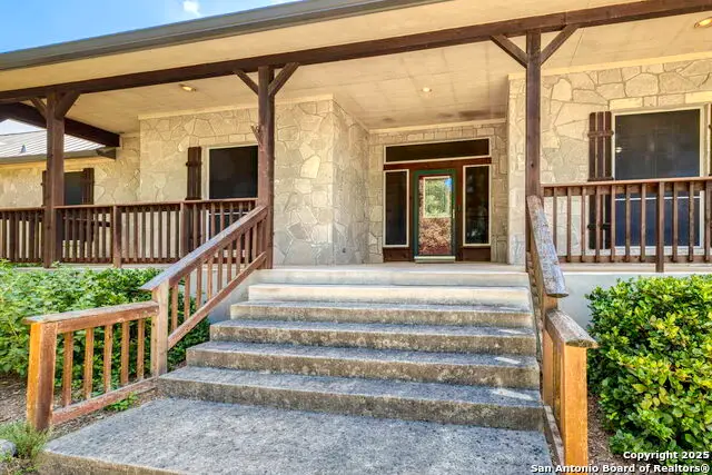 520 Lantana Ridge, Spring Branch, TX 78070 - Image #2