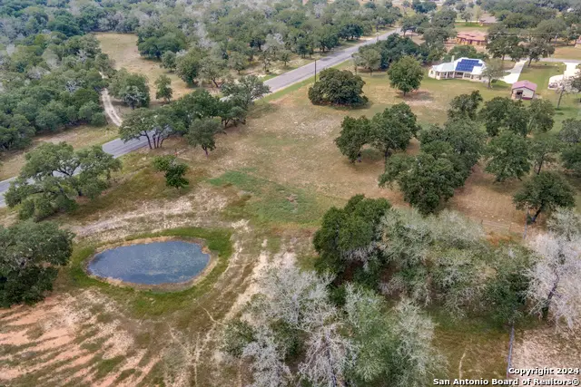 9195 Fm 775, La Vernia, TX 78121 - Image #2