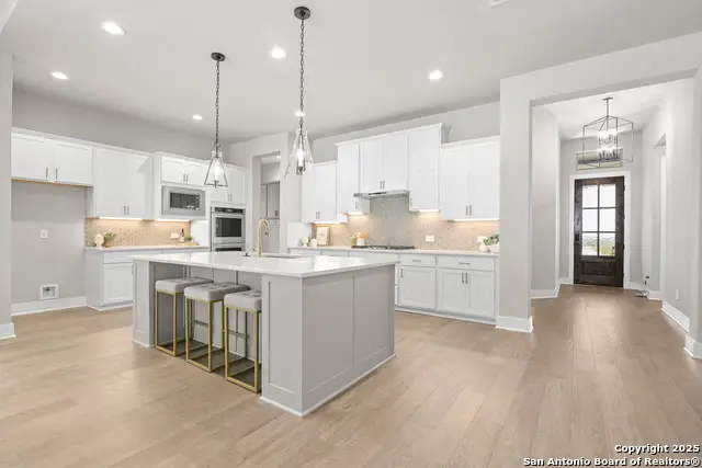 204 Dulce Vista, Boerne, TX 78006 - Image #3