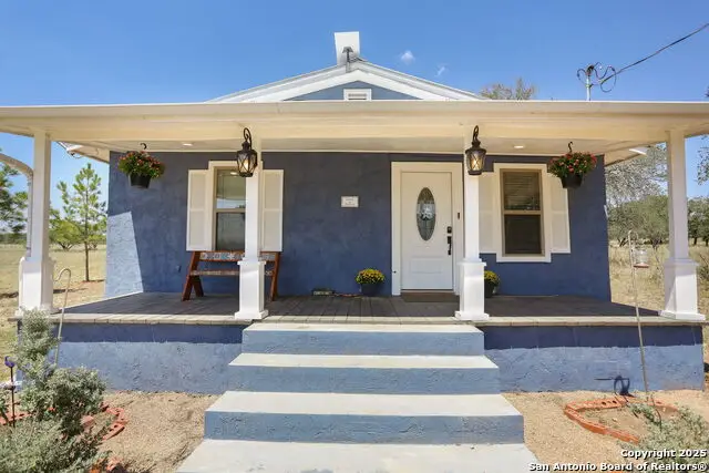 90 Clear Lake Loop, Poteet, TX 78065 - Image #3