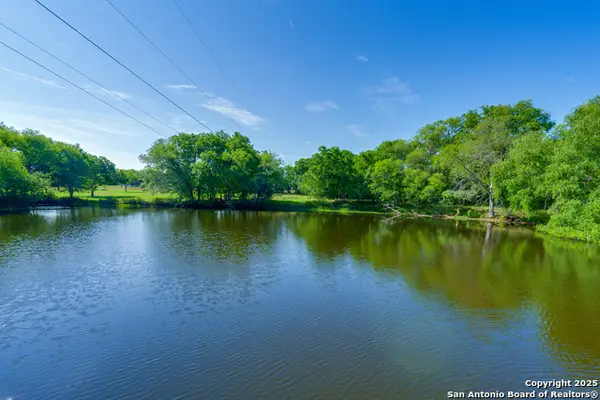 10745 & 10767 Rosemar Ln, Adkins, TX 78101