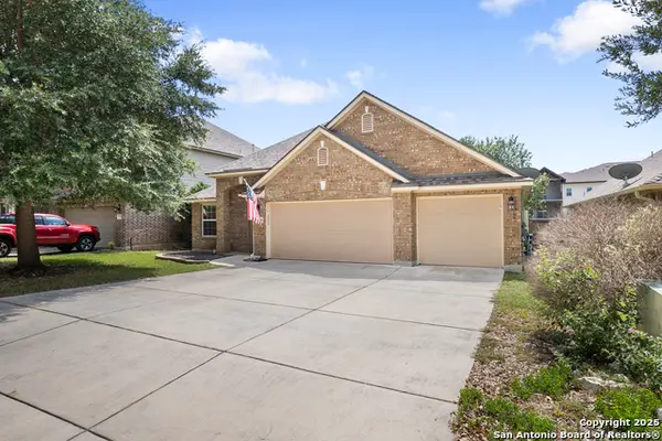 10728 Barnsford Ln, Helotes, TX 78023