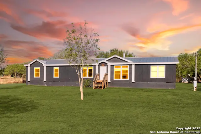 18975 Tejeda, San Antonio, TX 78221 - Image #2