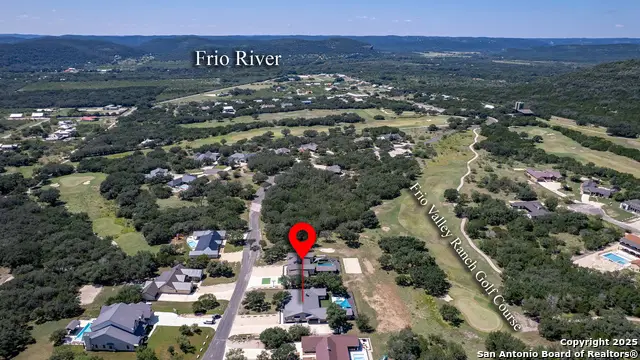 989 Mountain Valley Drive, Concan, TX 78838 - Image #2