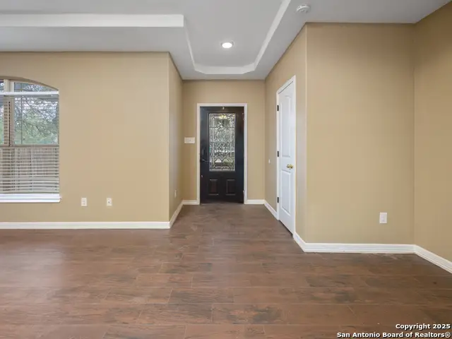 104 Viewpoint, Poteet, TX 78065 - Image #3