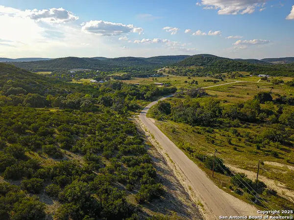 LOT 64A Saddleback Ridge, Bandera, TX 78003