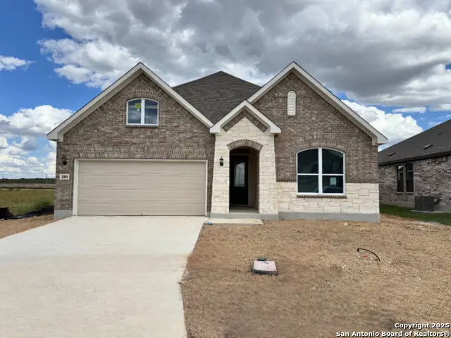 180 Heidi Hill, Castroville, TX 78253 - Image #1