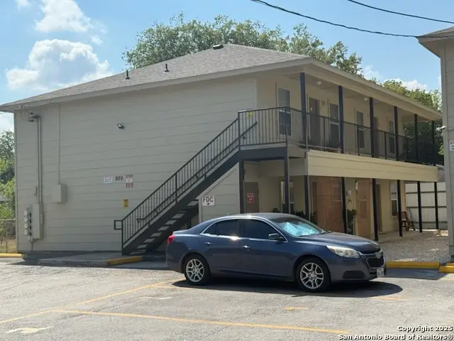 930 Drury, San Antonio, TX 78221 - Image #2