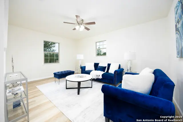 438 Cresthill, San Antonio, TX 78220 - Image #2