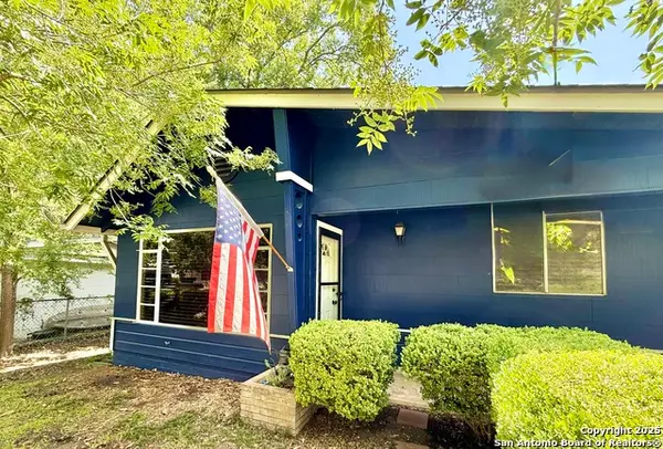 613 Harper, Kerrville, TX 78028