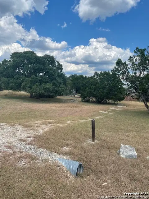 693 Pr 1514, Bandera, TX 78003 - Image #3