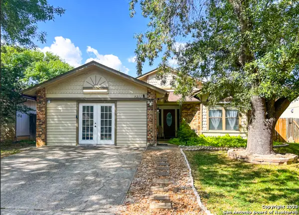 9211 Deer Vlg, San Antonio, TX 78250