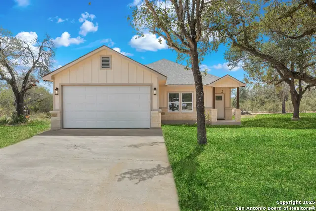 32 Trophy, Poteet, TX 78065 - Image #2