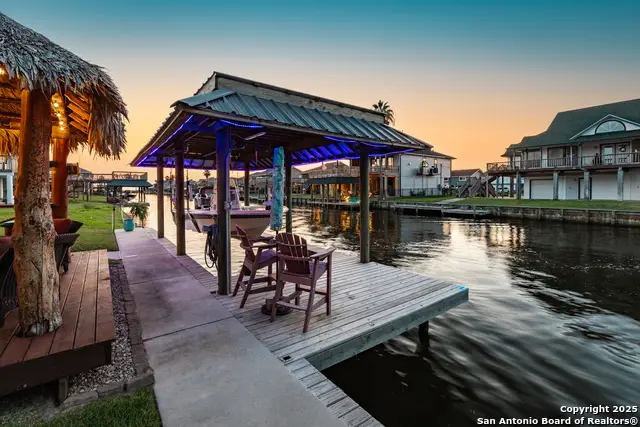 621 Warsaw, Bayou Vista, TX 77563 - Image #3