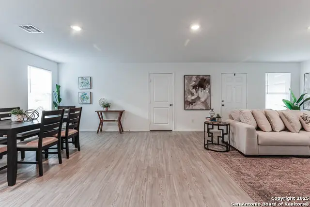 5935 Texas, Seguin, TX 78155 - Image #3