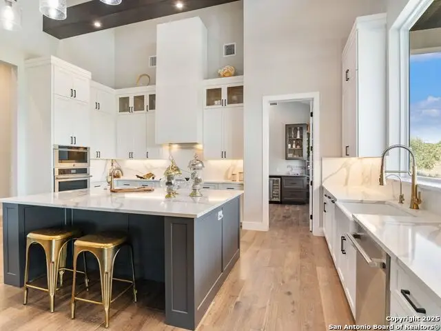 27038 Rocky Rim, San Antonio, TX 78266 - Image #2