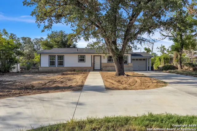 515 Bensdale, Pleasanton, TX 78064 - Image #3