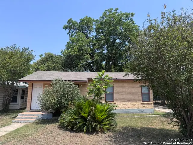 339 Como, San Antonio, TX 78220 - Image #1