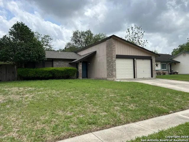 5938 Kissing Oak St, San Antonio, TX 78247 - Image #1